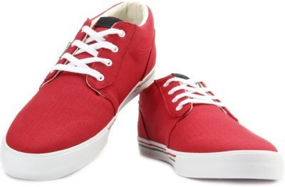 

United Colors of Benetton Men Sneakers For Men(Red, 903