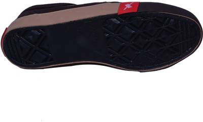 Sparx Sneakers