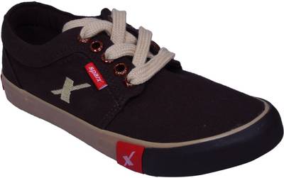 Sparx Sneakers