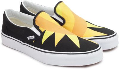 

Vans CLASSIC SLIP-ON Loafers For Men(Black, Yellow, (sunshine) black