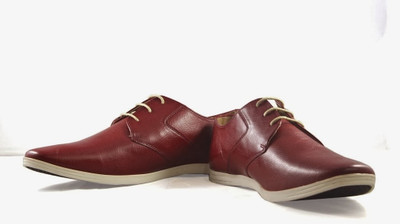 

Knotty Derby Knicker Side Panel Corporate Casuals, Lace Up For Men(Red