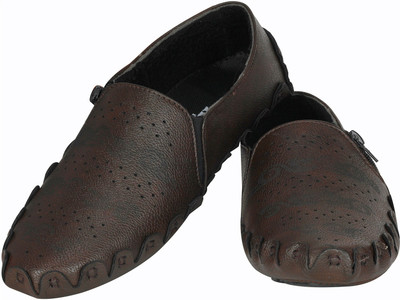

Kraasa Leader Casuals For Men(Burgundy, Coffee