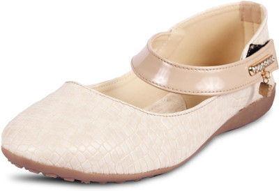 

Anand Archies Bellies For Women(Beige