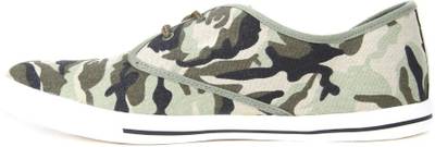 Wildcraft Sneakers