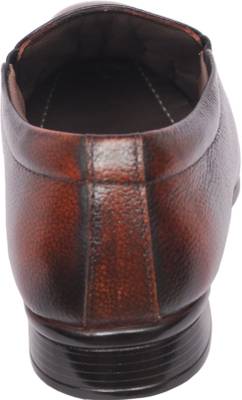Aramish Slip On