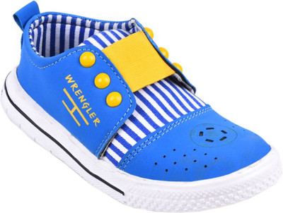 

Trilokani Boys, Blue