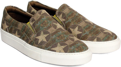 

Bacca Bucci Slip On Sneakers For Men(Multicolor