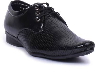 Baaj Lace Up
