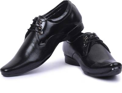 Baaj Lace Up