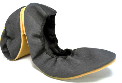 12% OFF on Canthari Lovey Dovey Casuals Shoes For Women(Black)