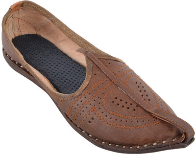

Porcupine Indian Traditional Mojaris For Men(Brown)