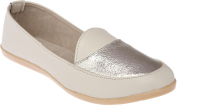 

Alesso Casuals For Women(Beige)