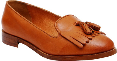 

Ilo Casuals For Women(Tan)