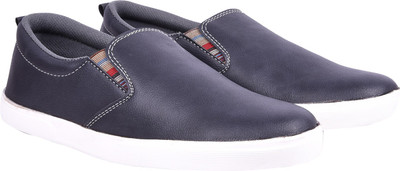 

Andrew Scott Men Casuals For Men(Grey, Gray