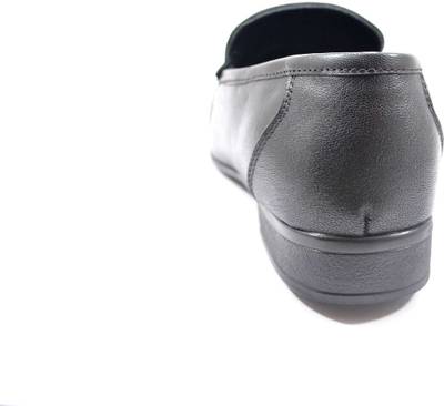 Capella Slip On
