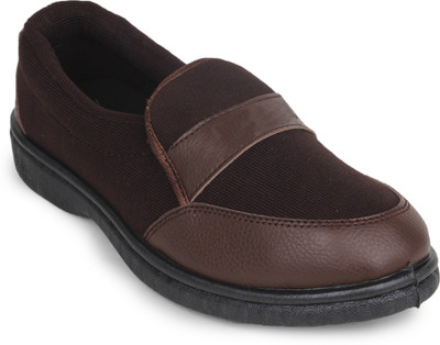 

11e M-2- Brown Casual Shoes For Men(Brown)