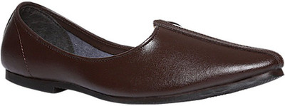 

Bata Jutis For Men(Brown
