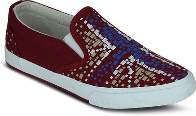 

Get Glamr Graffiti Gama Sneakers For Men(Red)