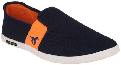 

Go Run Maxis Loafers For Men(Blue, Orange