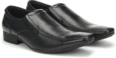 

Hush Puppies By Bata BRUCE_SLIP ON slip on shoes For Men(Black