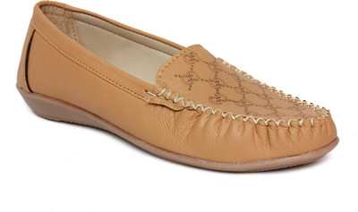 

Vendoz Loafers For Women(Beige