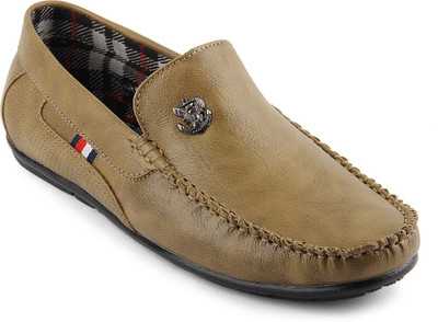 

Dox Boys, Khaki