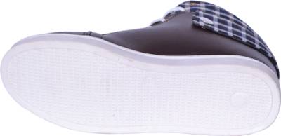 Sukun Sneakers