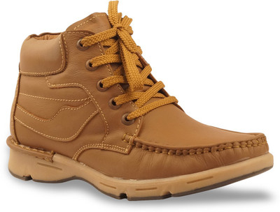 

Bacca Bucci Men Tawyer Evo Leather Casual Boots For Men(Tan