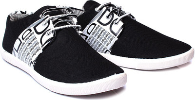 

SCATCHITE Bgdd-Black Sneakers For Men(Black)