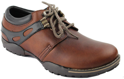 

DOC & MARK 338 Casual Shoes For Men(Brown)