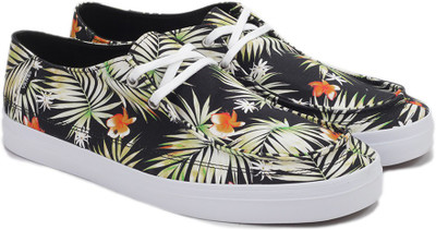 

Vans RATA VULC SF Sneakers For Men(Multicolor, (decay palm) black