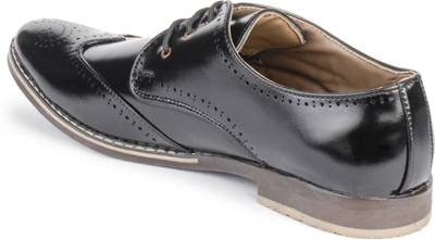 Baaj Lace Up