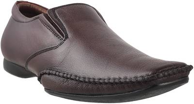 Metro Classic Slip On Shoes
