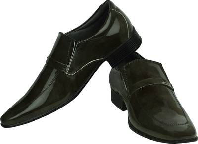 Tufli Slip On