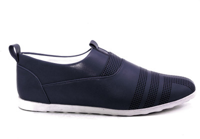

Knoos Casuals Shoes For Men(Black)