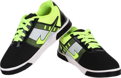Earton Sneakers