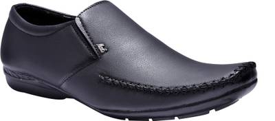 Prolific Complete Man Slip On