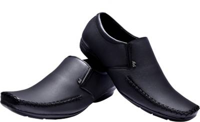 Prolific Complete Man Slip On