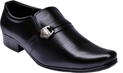 

Fentacia Elegant Slip On Shoes For Men(Black