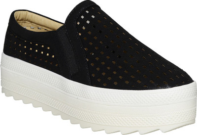 

Flat n Heels Canvas Shoes For Women(Black)