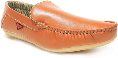 

Alec Tyrus Driven Loafers For Men(Tan