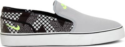 Nike Men Sneakers