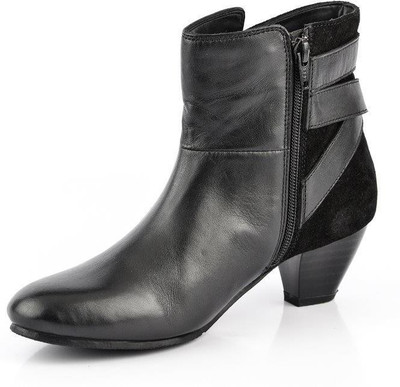 

Lee Cooper Boots For Women(Black