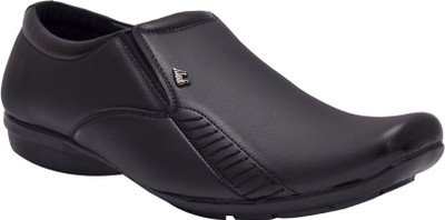 

Elixir Man Complete Slip On Shoe For Men(Black)