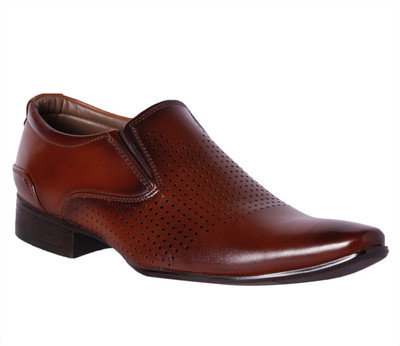 

Pantof Slip On Shoes For Men(Tan), 1032;tan