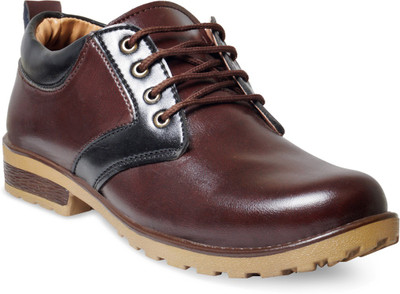 

ADYBird Seal Brown Casual Shoes For Men(Brown