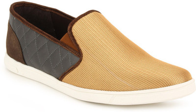 

Knotty Derby Terry Side Stitch Casual Shoes For Men(Yellow, Grey, Brown