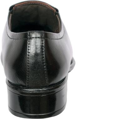 Aramish Slip On