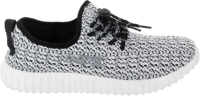 

Lancer Running Shoes For Men(White, Black