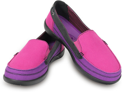 

Crocs Walu Canvas Loafers For Women(Red